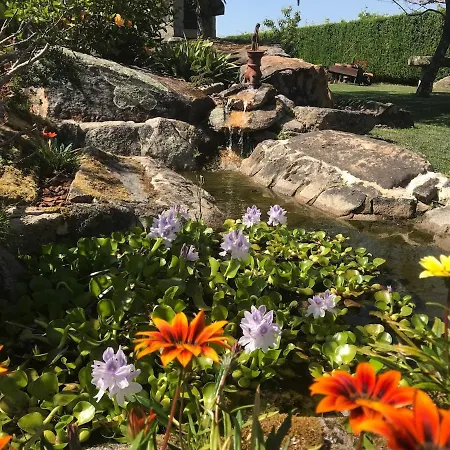 With Large Garden Next To The Holiday home Pontevedra