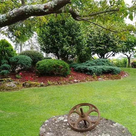 With Large Garden Next To The Pontevedra