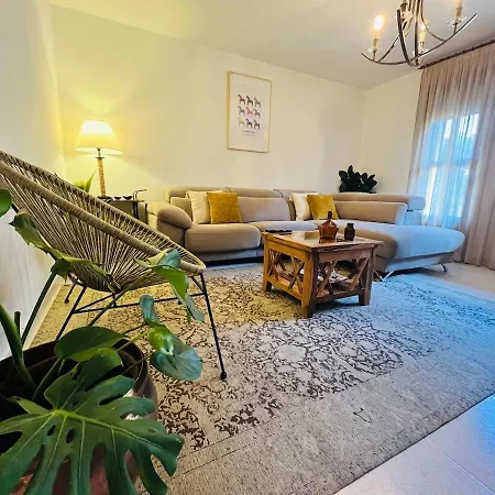 With Large Garden Next To The Pontevedra