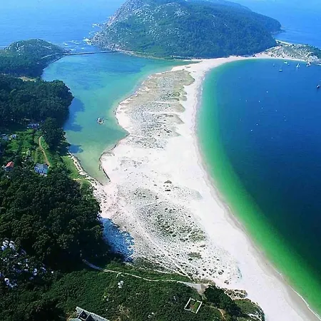 With Large Garden Next To The * Pontevedra